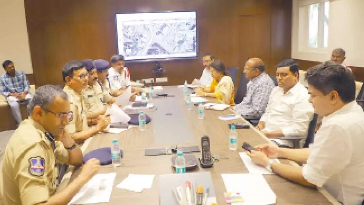 Cyberabad police and HMDA discuss monsoon readiness