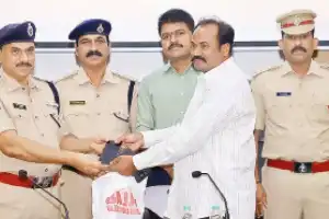 Cyberabad police find 310 stolen phones worth Rs 95 lakh