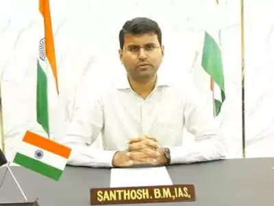 District Collector praises TGMREIS students