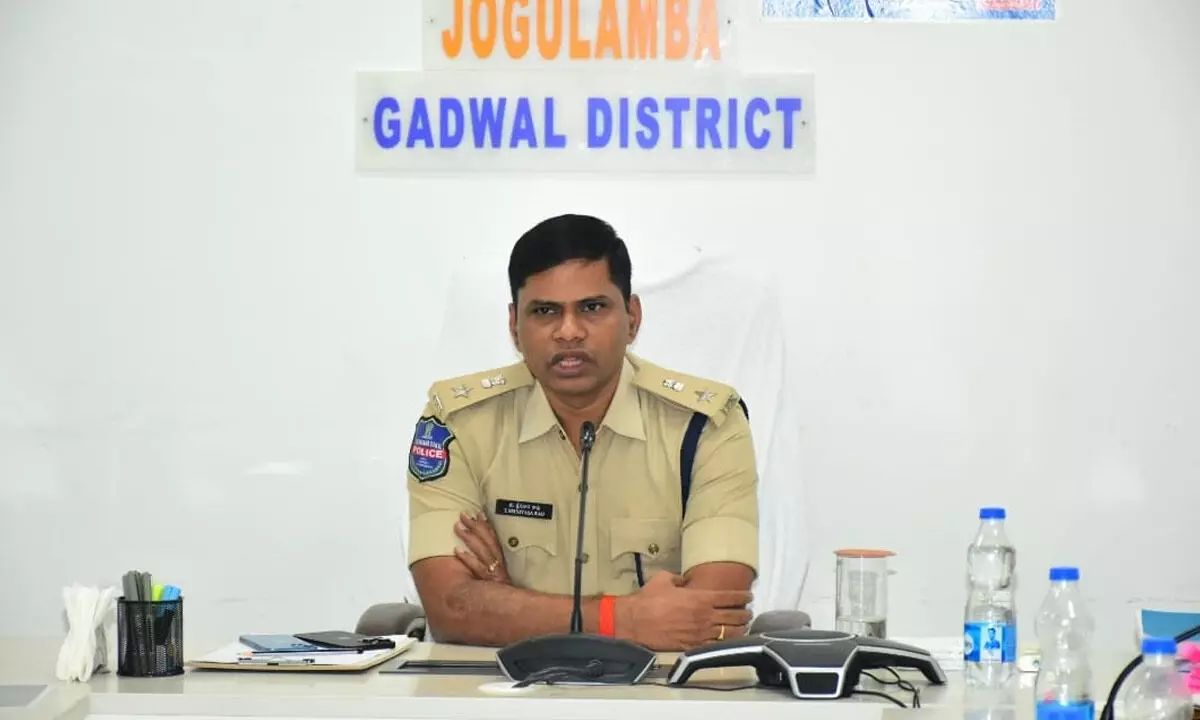 District Police Chief Calls for Quick Action on Cases and Property Crimes, Stresses Road Safety