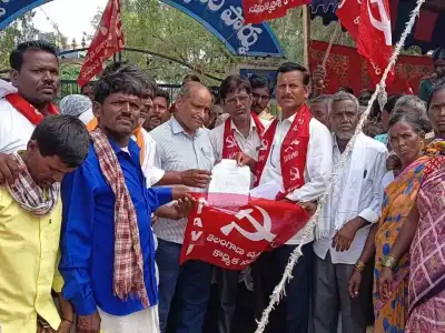 Farm Workers’ Union Protests in Narayanpet for More MGNREGA Funds