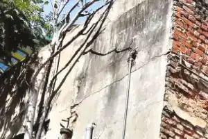 GHMC to survey old and damaged buildings before monsoon
