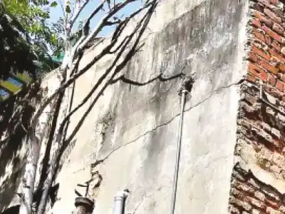 GHMC to survey old and damaged buildings before monsoon