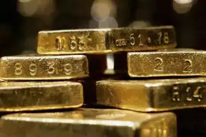 Gold Prices Fall in Hyderabad as Global Demand Slows