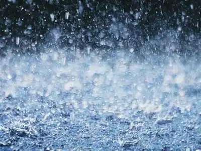 Heavy Rains Flood Hyderabad as Monsoon Arrives Early in Telangana