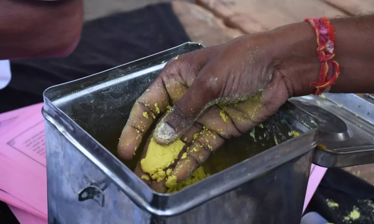 Hyderabad Sets 2025 Fish Prasadam Distribution Dates