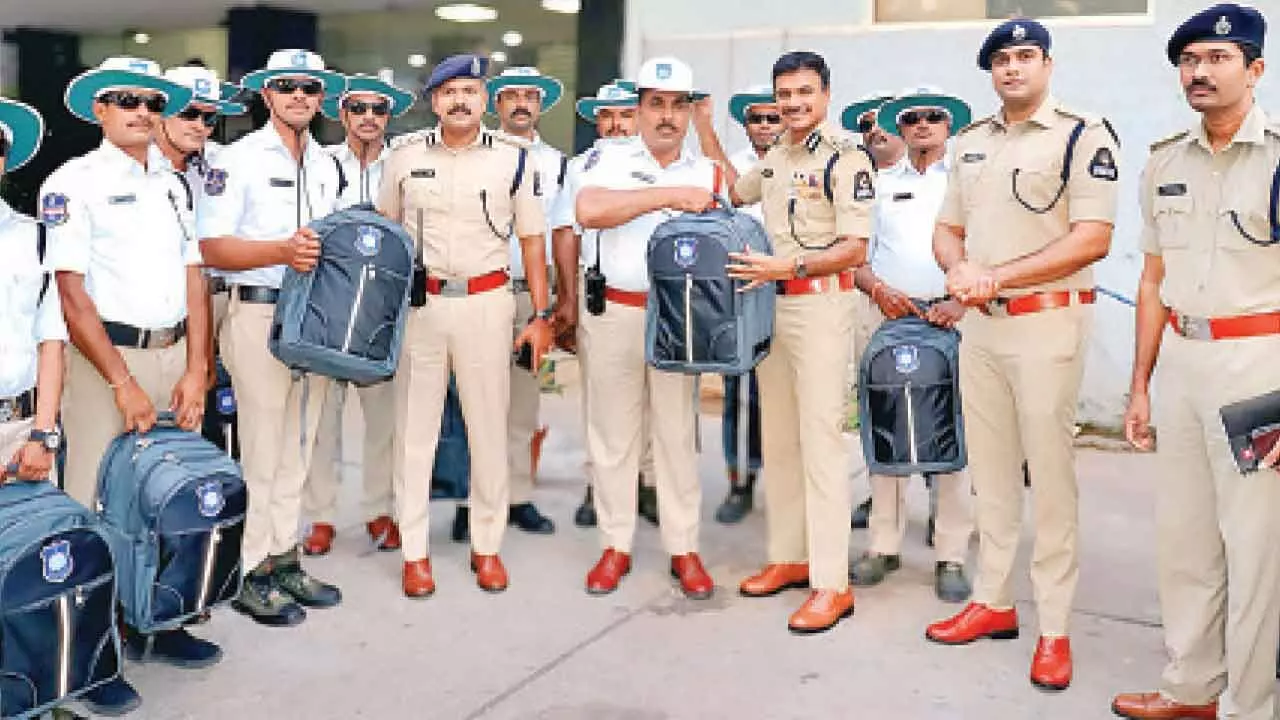 Hyderabad traffic police get new hats to stay cool