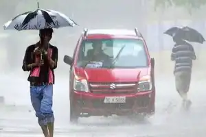 IMD forecasts heavy rain in AP and Telangana for three days