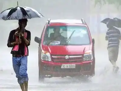 IMD forecasts heavy rain in AP and Telangana for three days