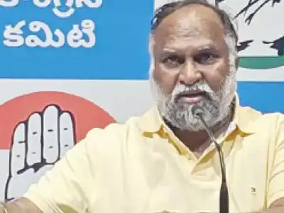 Jagga Reddy says BJP leaders need ‘Aditya 369’ to learn history