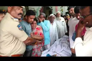 Jogulamba Gadwal Police Honor Late ASI Sammadh and Mourn His Loss