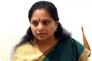 KCR’s representative meets Kavitha to resolve issues