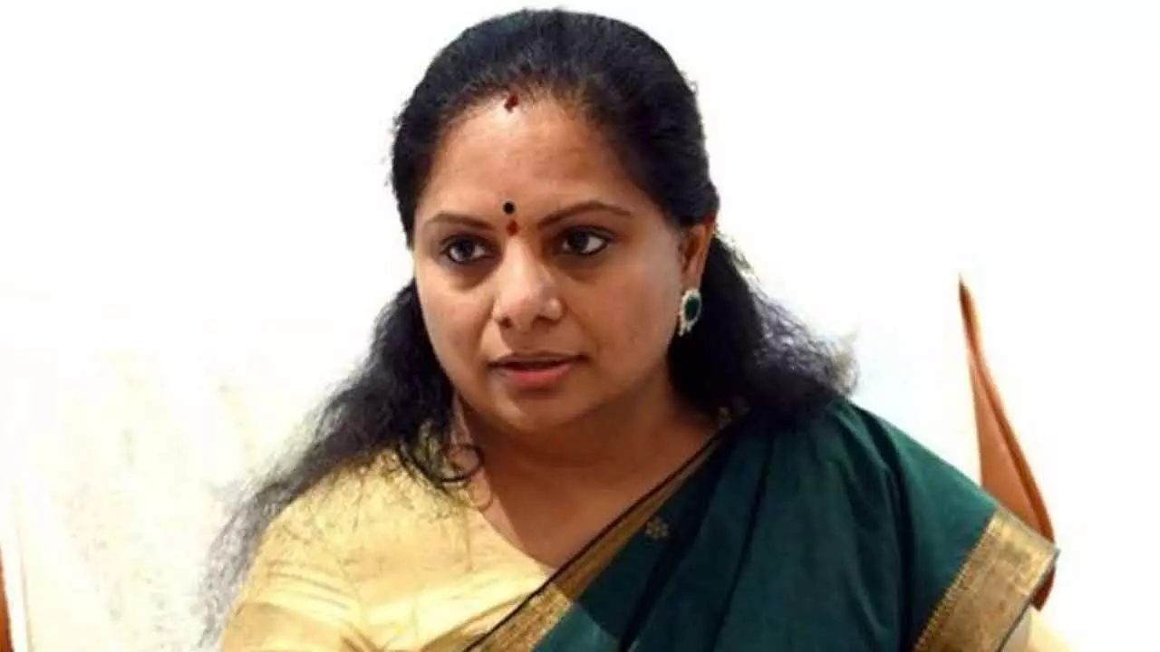 KCR’s representative meets Kavitha to resolve issues