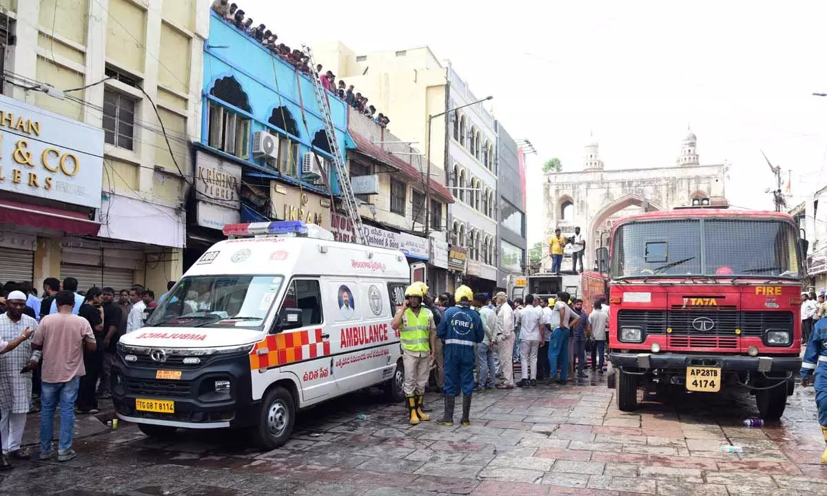 Lives lost in fire due to narrow exit