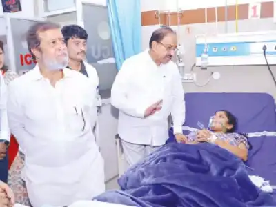 Ministers visit Khammam district hospital for inspection