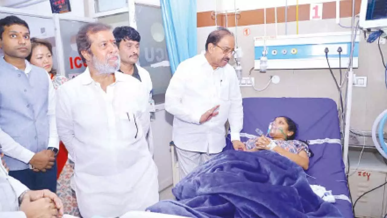 Ministers visit Khammam district hospital for inspection