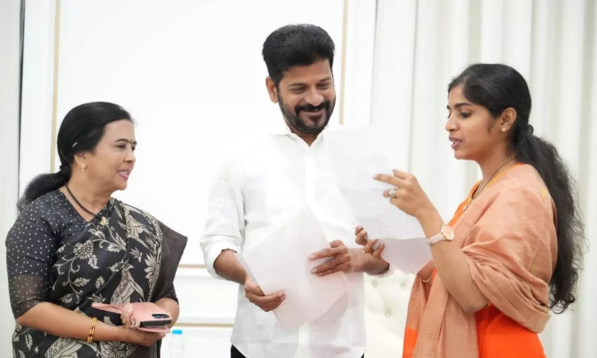 MLA Yasaswini asks CM for Rs 50 crore in funds