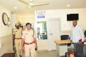Police Chief T. Srinivasa Rao Inspects Gadwal Police Station and Gives Monsoon Safety Orders