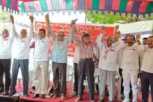 Retired workers ask for unpaid money to be paid now
