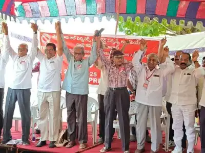 Retired workers ask for unpaid money to be paid now