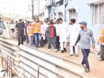 Speed up drainage work before monsoon says GHMC chief