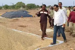 Strict Orders to Speed Up Paddy Buying and Transport in Gadwal Due to Unseasonal Rains