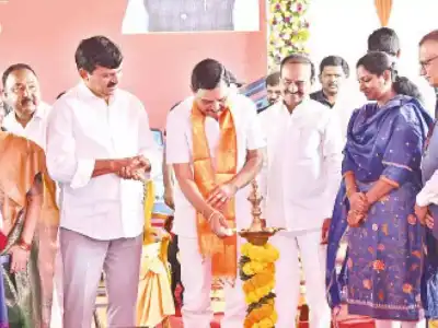 Upgraded Warangal Railway Station Features Kakatiya Art: Kavya