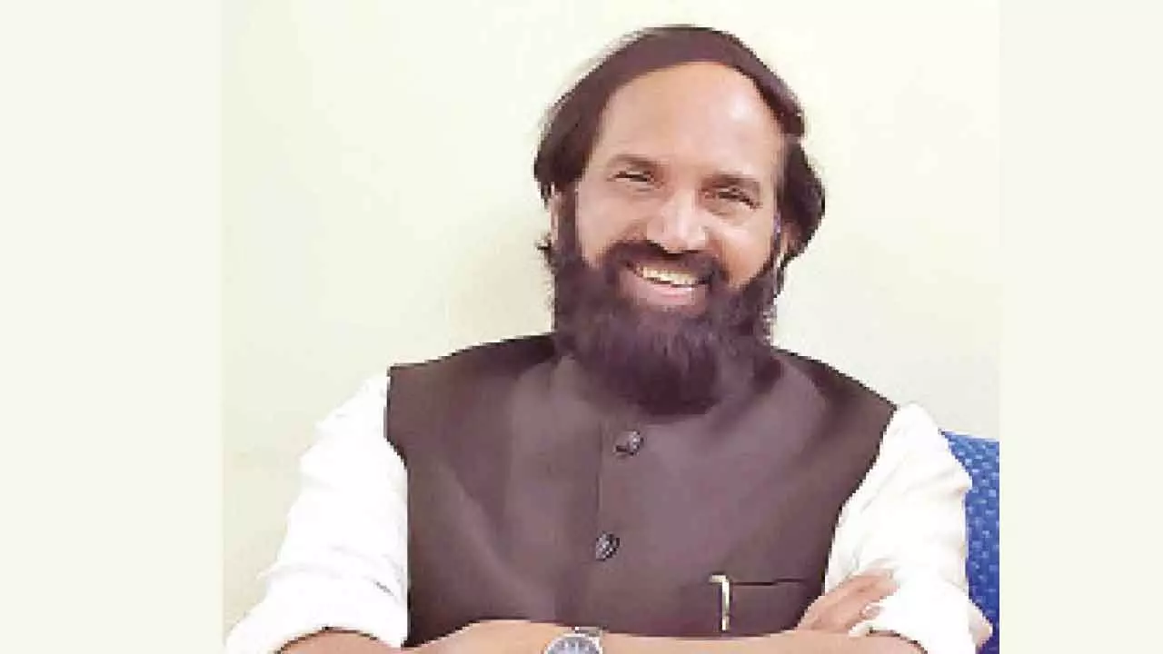 Uttam refutes Harish's false claims about paddy procurement