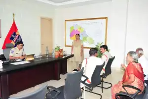 20 Complaints Filed at District Police Office on Complaint Day