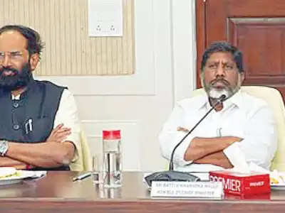 Bhatti urges officials to increase non-tax revenues