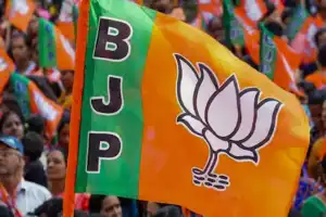 BJP criticizes KCR for blaming engineers