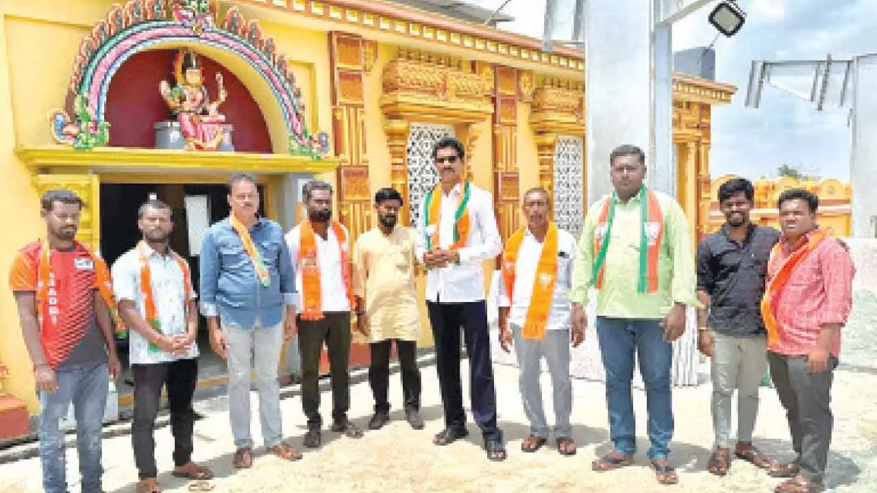 BJP leaders celebrate 11 years of Modi government