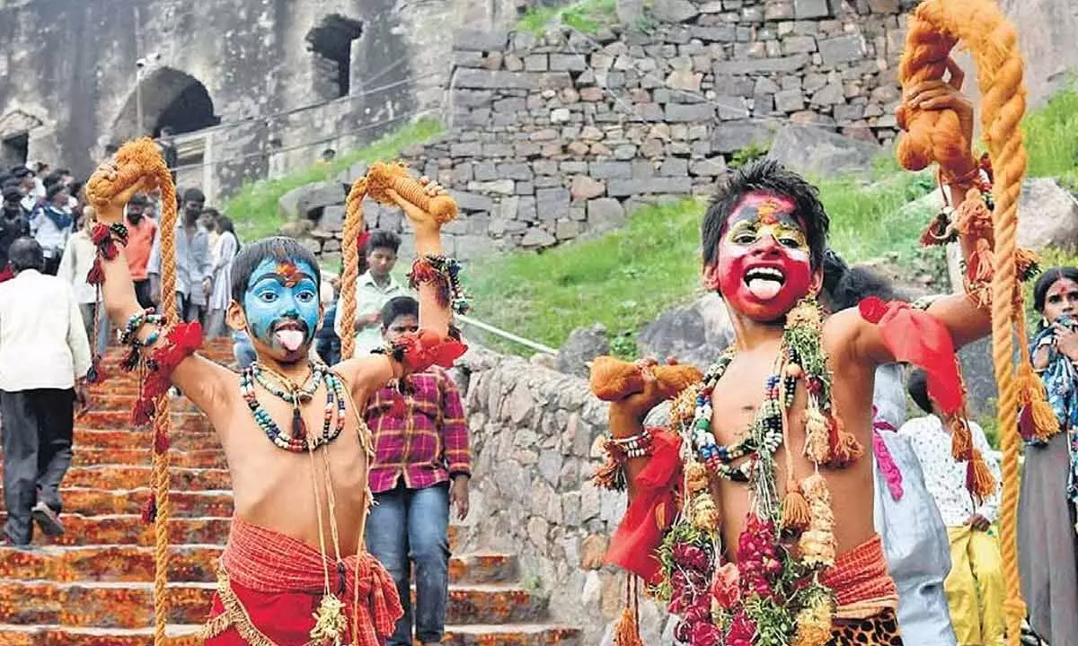 Bonala Festival Starts at Golconda Fort