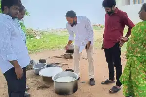 BRSV Leaders Criticize Congress for Ignoring Alampur Schools