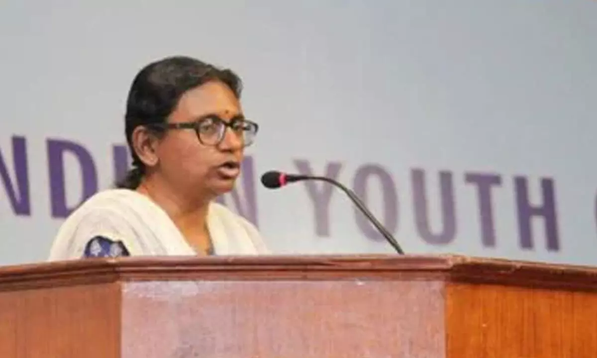 Candidates meet with state party leader