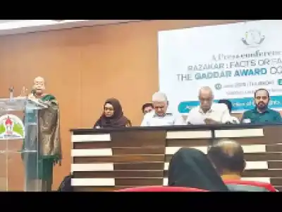 Civil rights group asks CM to explain award to ‘Razakar’