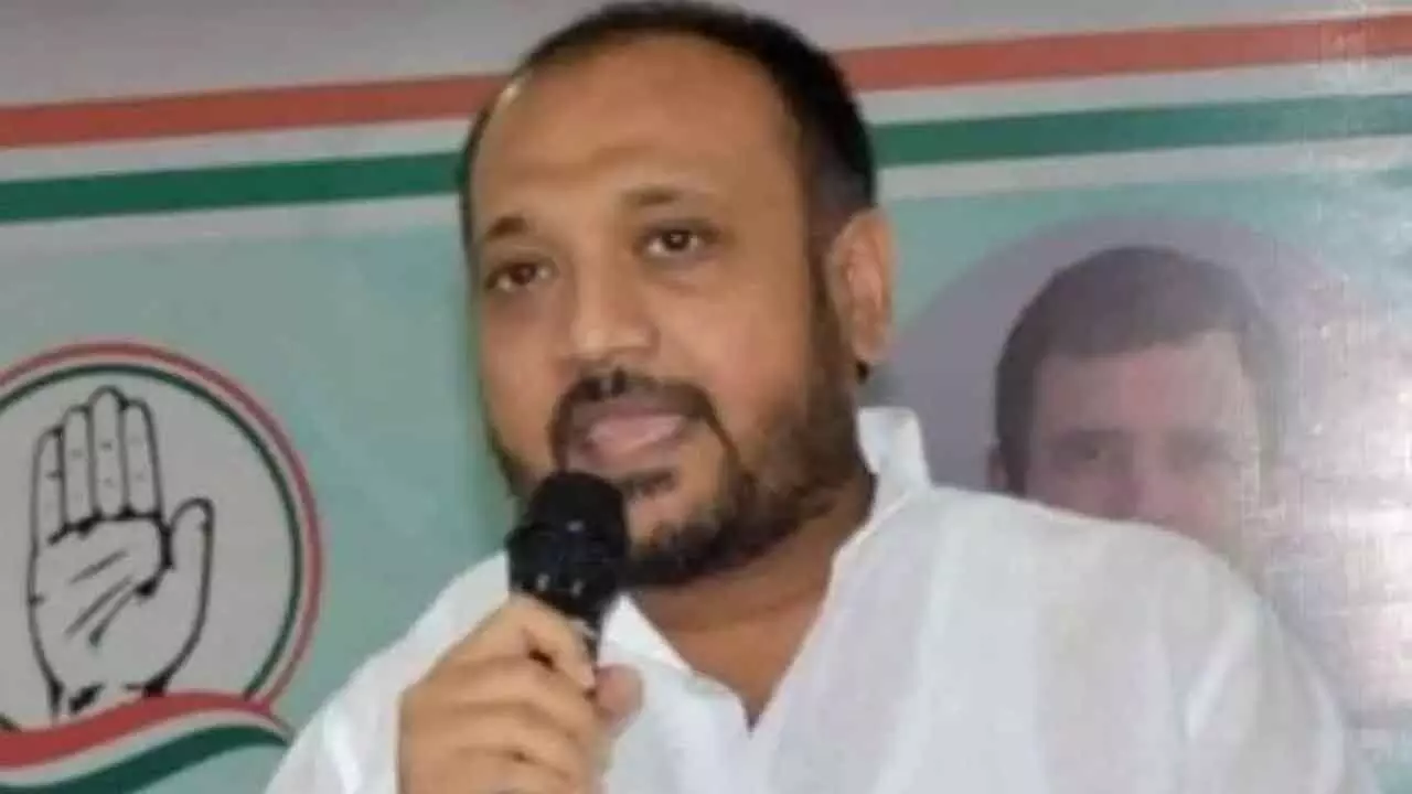 Congress leaders argue over District Congress Committee leadership