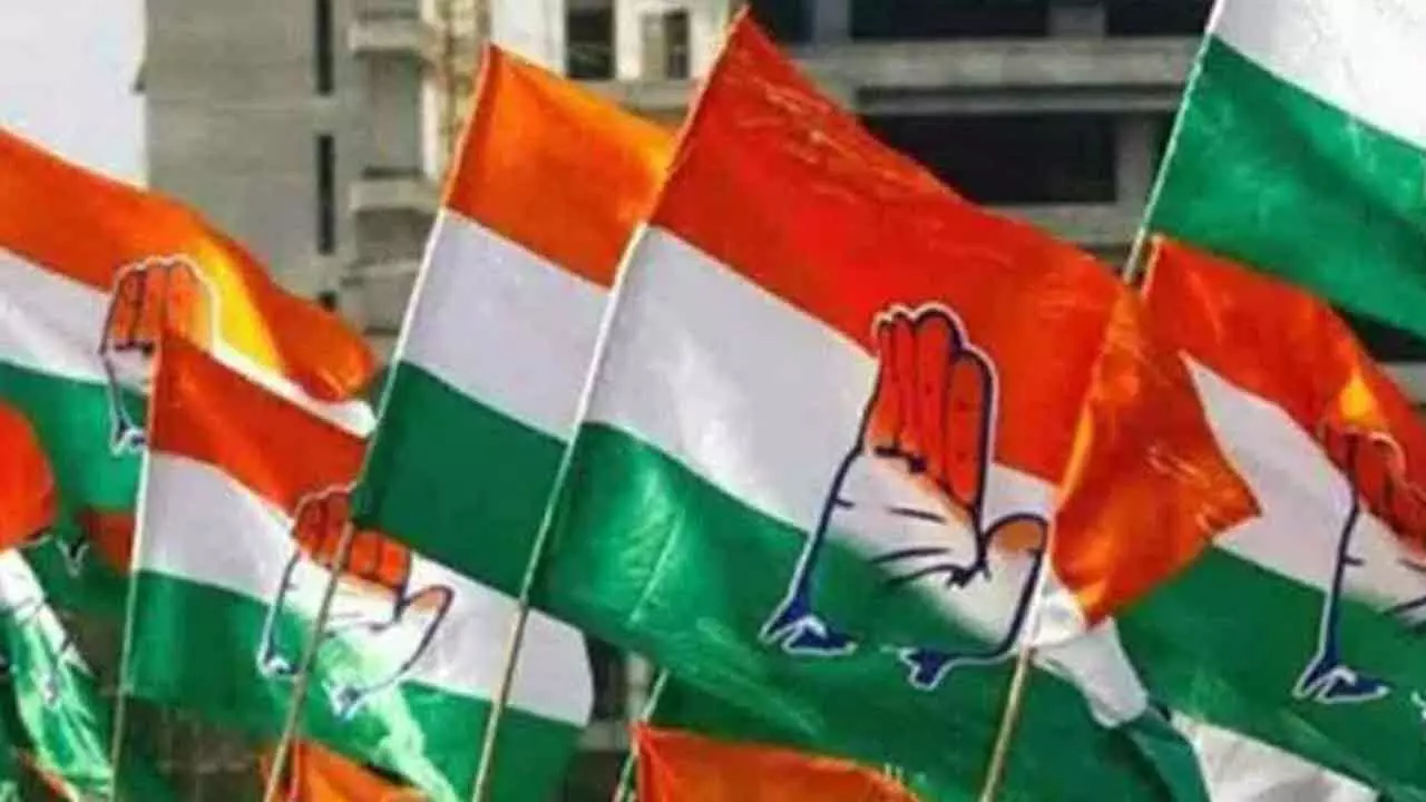 Congress leaders work hard to calm upset senior members