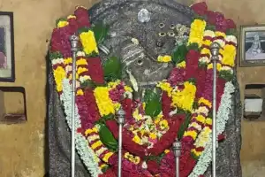 Crowds Gather for Amavasya Prayers at Sri Anjaneya Swamy Temple