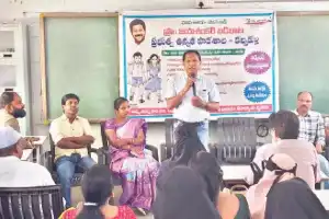 DEO says government schools shape students’ bright future