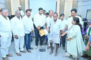 Devices worth ₹21.27 lakhs given to 93 people with disabilities in Gadwal