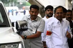 Ex-CM KCR meets Kaleshwaram commission