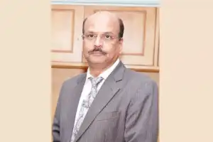 Foreign Minister to honor Intelligence Chief in Delhi today