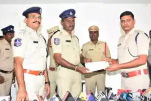 Gadwal Police Quickly Solve Tejeshwar Murder Case, Receive Cash Rewards