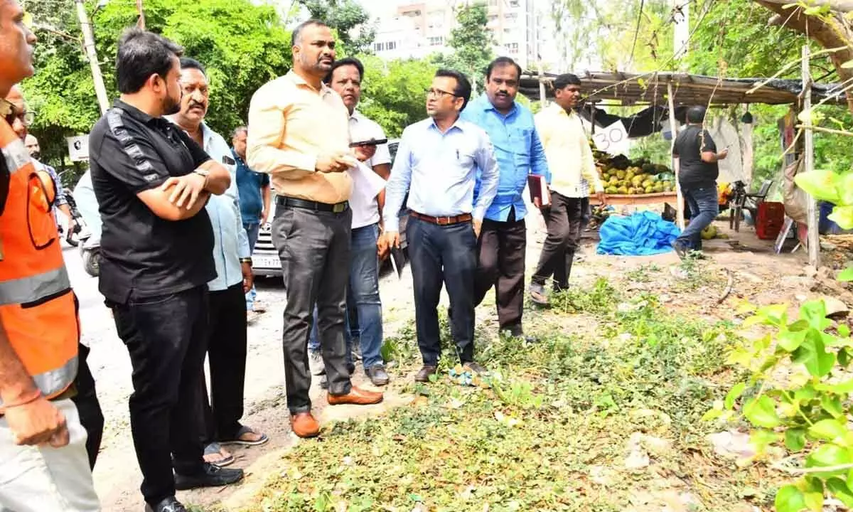 GHMC chief visits Attapur; urges officials to fix issues quickly