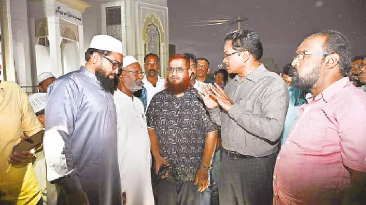 HYDRA starts restoring lakes after demolitions