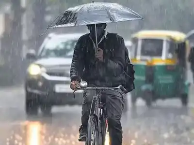 IMD forecasts heavy rain for AP and Telangana due to surface circulation