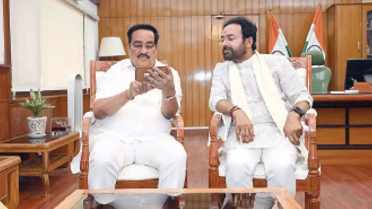 Kishan Reddy talks about Banakacharla project with Water Minister