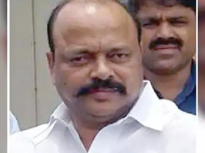 Konda Murali meets with party’s Disciplinary Committee