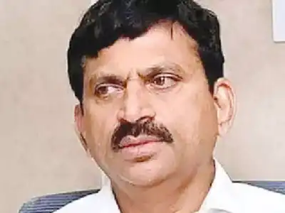 Land issues flood revenue meetings